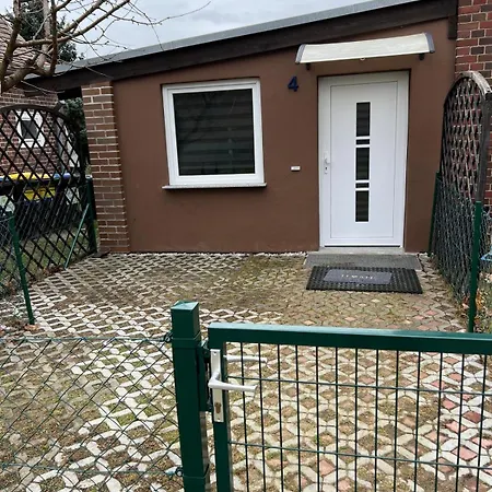 Apartment Moderne Ferienwohnung Komplett Ausgestattet *